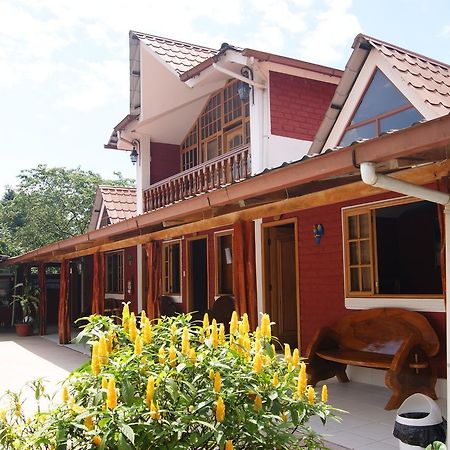 Hosteria Don Elias Puyo Exterior foto